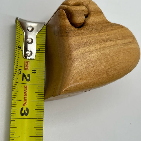 Heart-Shaped Wooden Jewelry Secret Storage Organizer - Picture 9 of 16